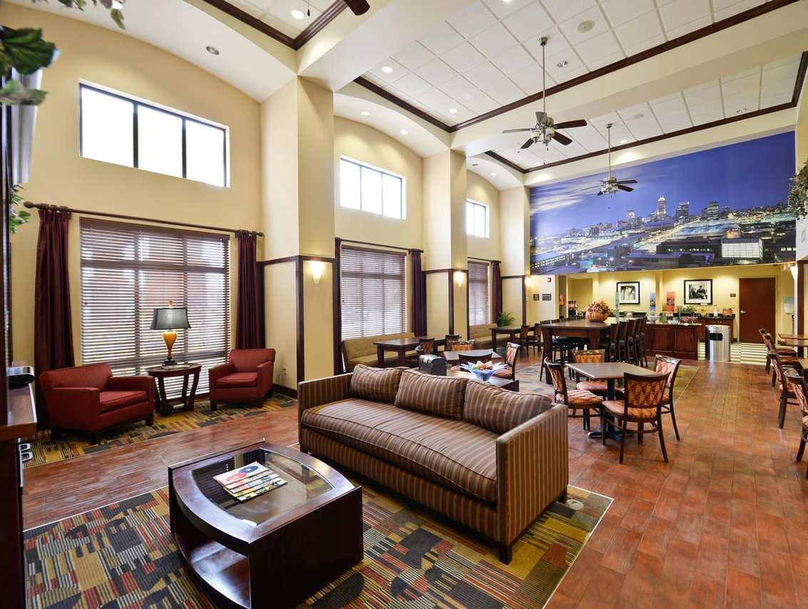 Hampton Inn & Suites Muncie Eksteriør billede