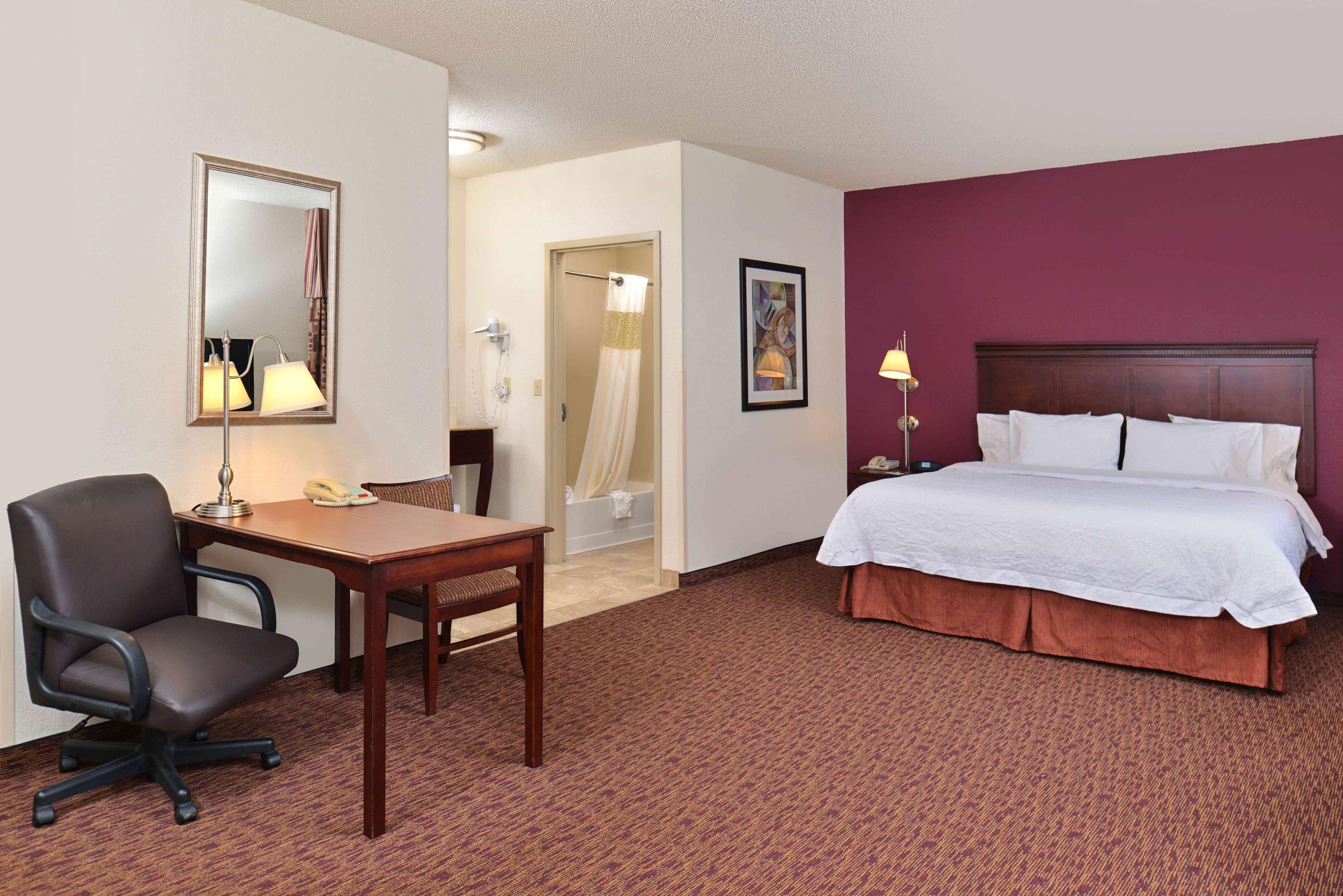 Hampton Inn & Suites Muncie Eksteriør billede
