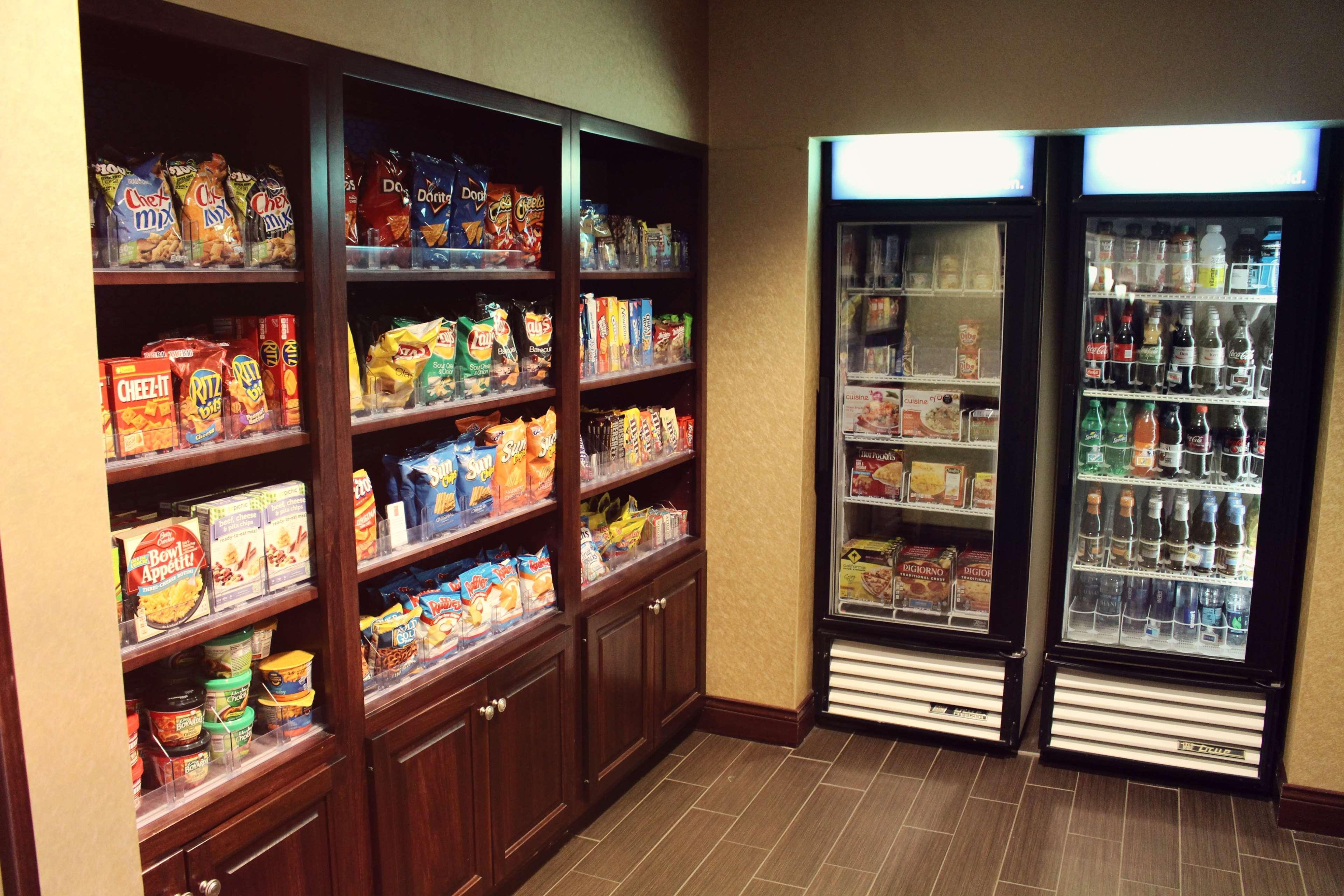 Hampton Inn & Suites Muncie Eksteriør billede